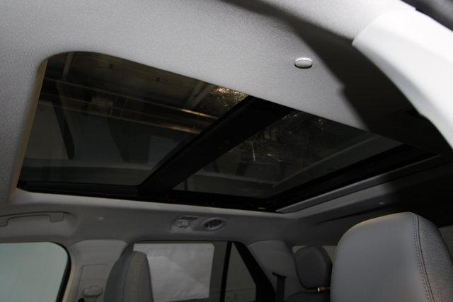 new 2025 Ford Explorer car
