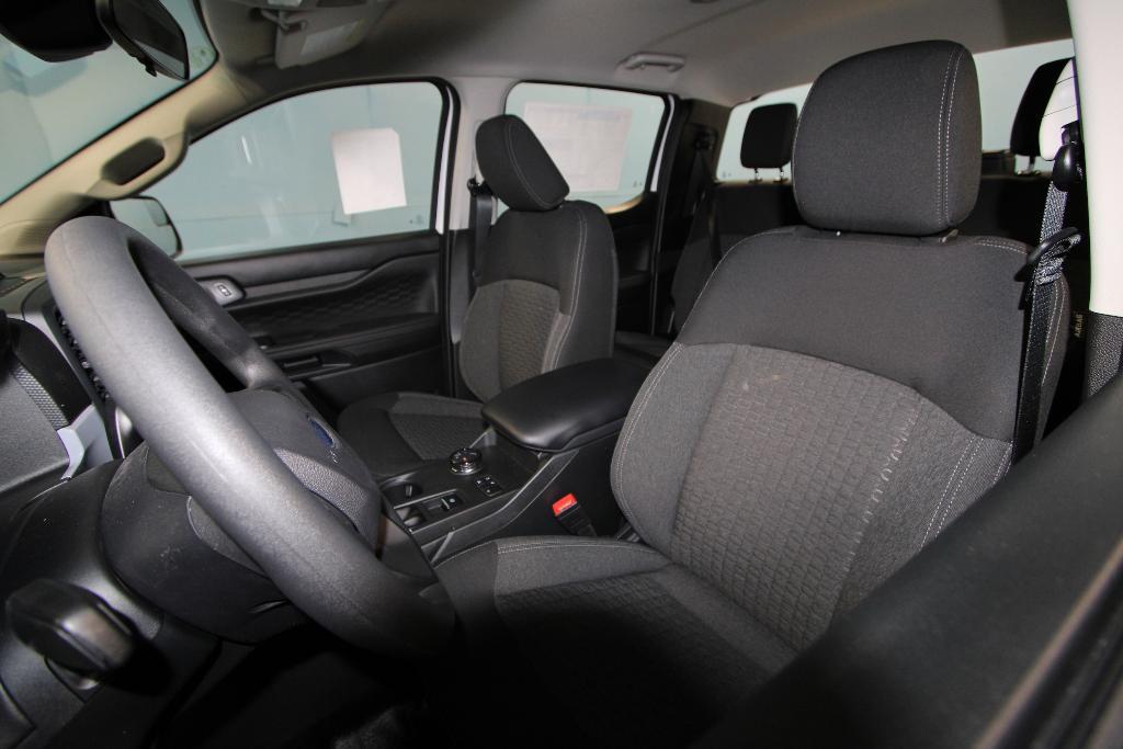 new 2025 Ford Ranger car, priced at $36,917