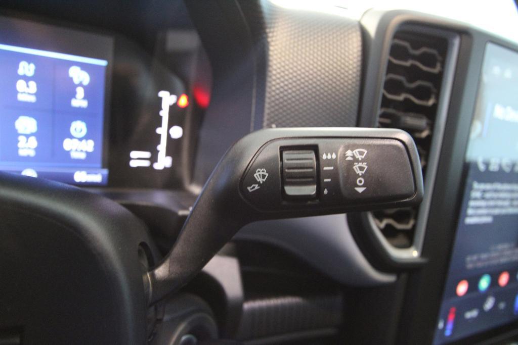 new 2025 Ford Ranger car, priced at $36,917