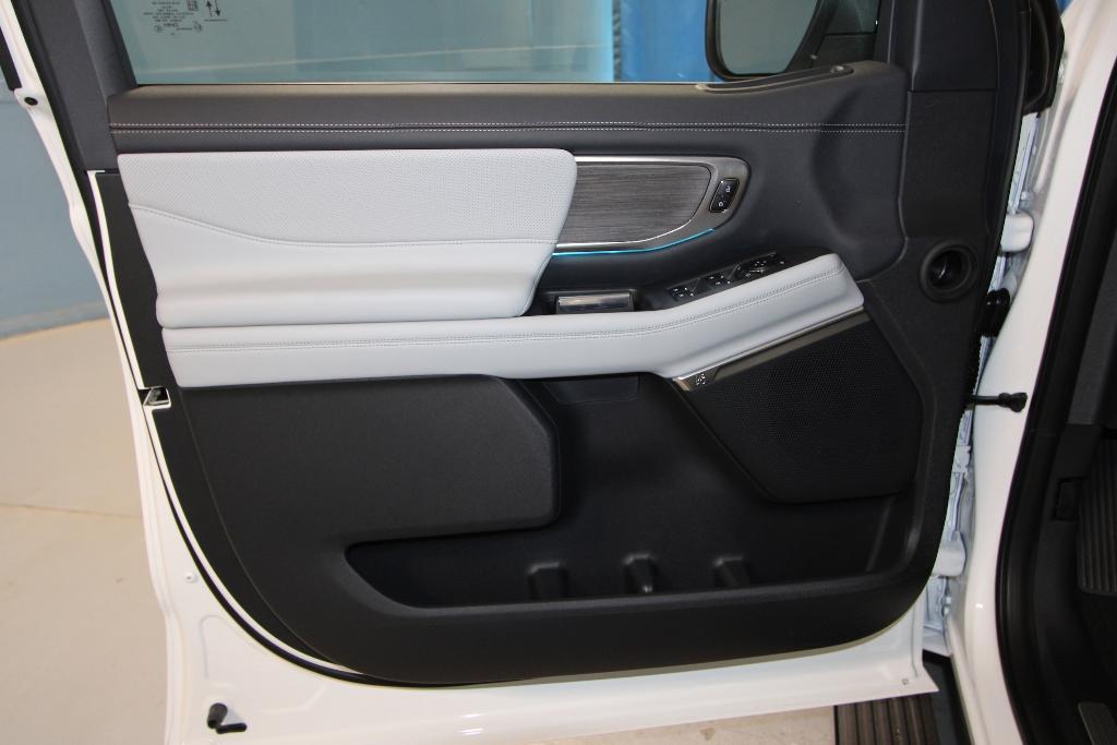 new 2025 Ford Expedition Max car, priced at $94,150