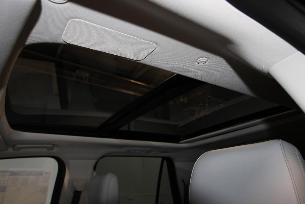 new 2025 Ford Expedition Max car, priced at $94,150