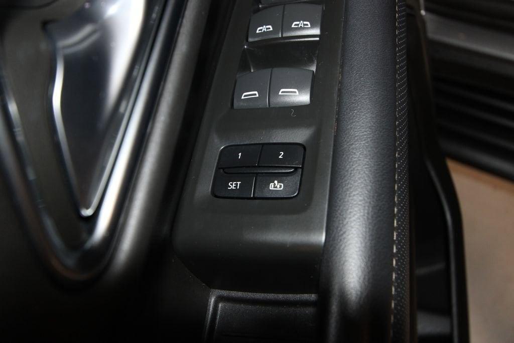 used 2022 GMC Yukon car, priced at $52,991