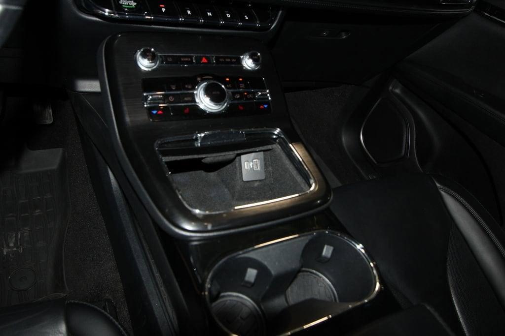 used 2021 Lincoln Nautilus car, priced at $23,296