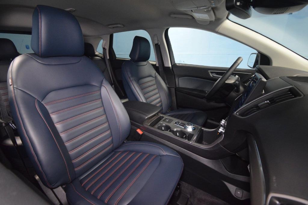 new 2024 Ford Edge car, priced at $42,041