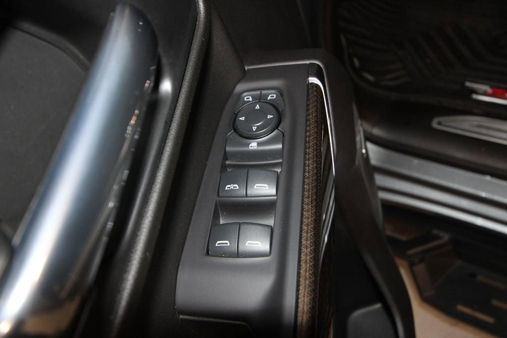 used 2021 Chevrolet Silverado 1500 car, priced at $42,991