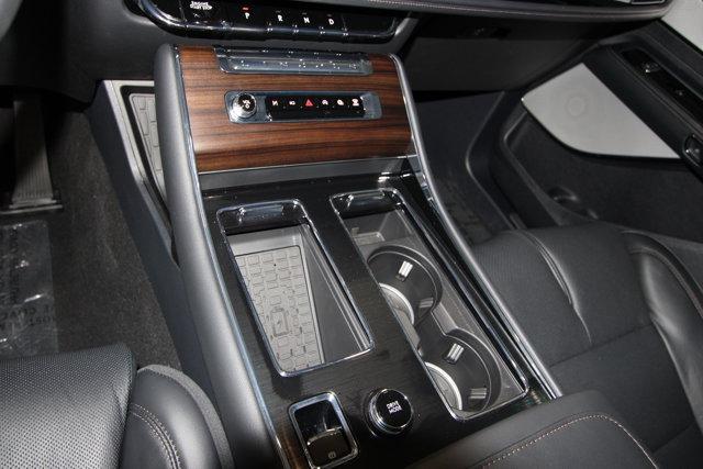 new 2025 Lincoln Aviator car, priced at $76,833