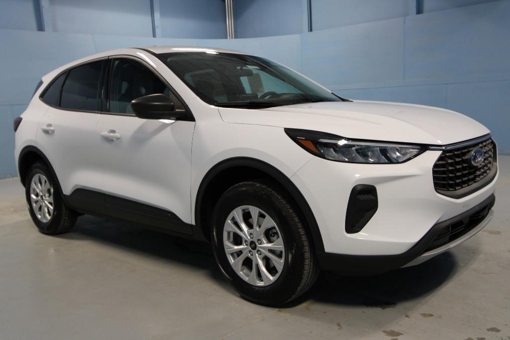new 2025 Ford Escape car, priced at $31,388