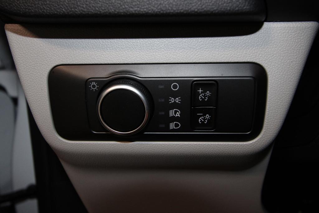 new 2025 Ford Escape car, priced at $31,388
