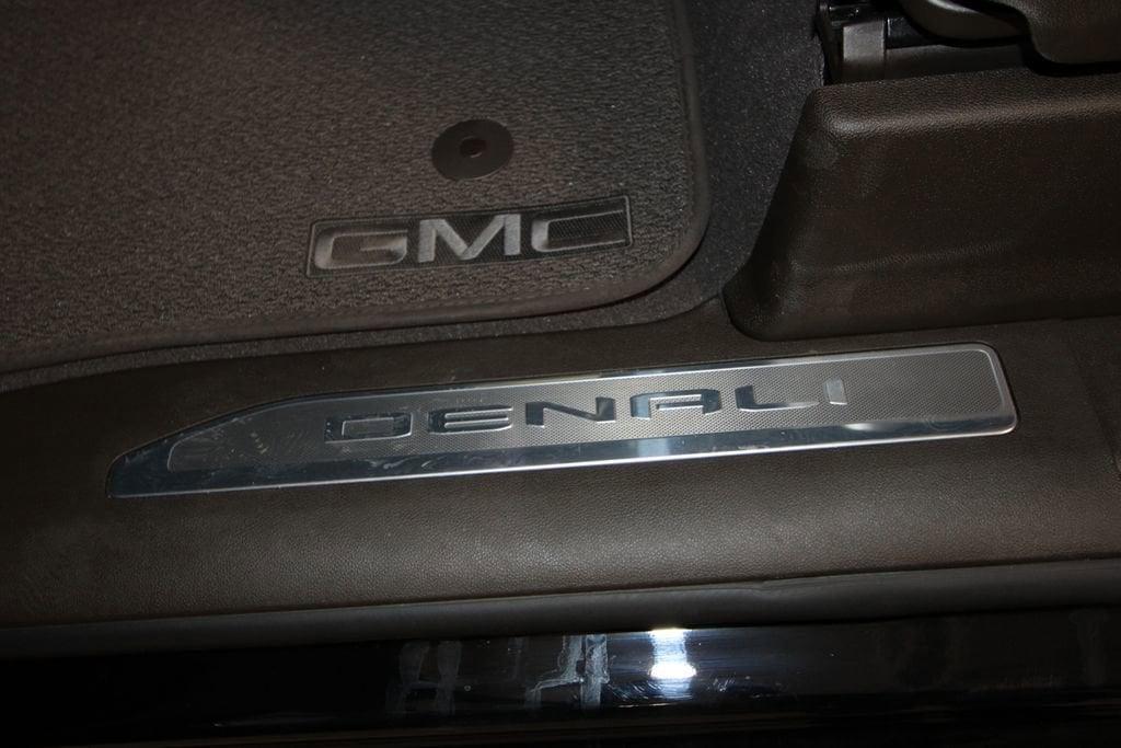 used 2025 GMC Sierra 2500 car, priced at $83,240