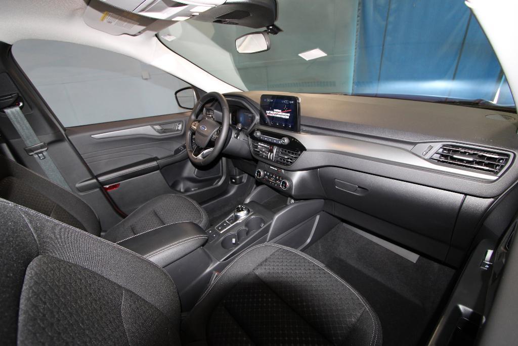 new 2025 Ford Escape car, priced at $31,444