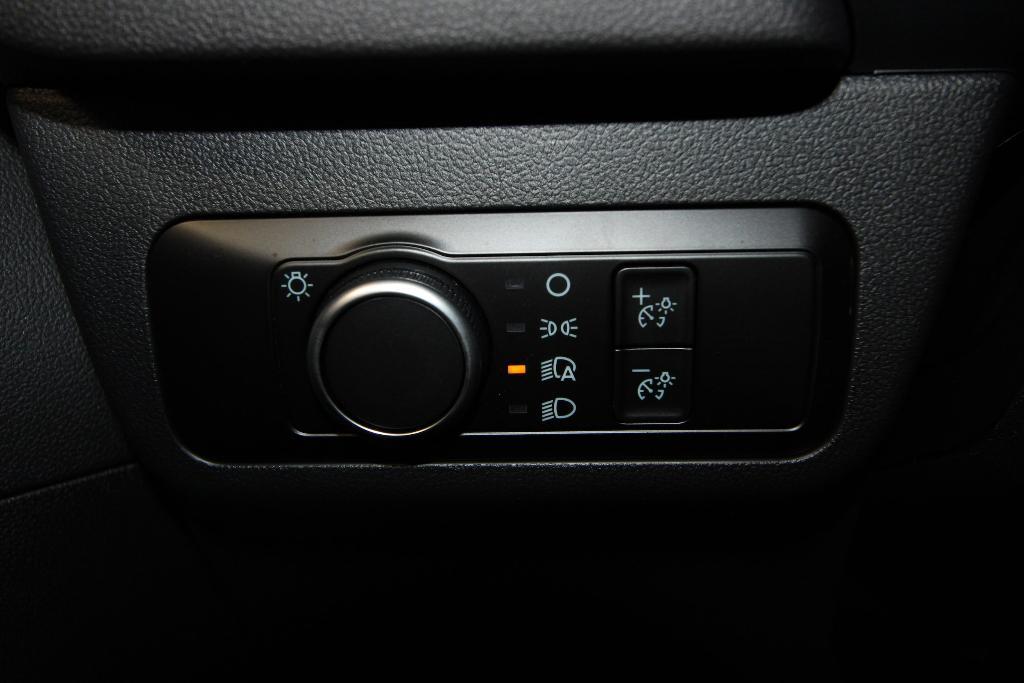 new 2025 Ford Escape car, priced at $31,444