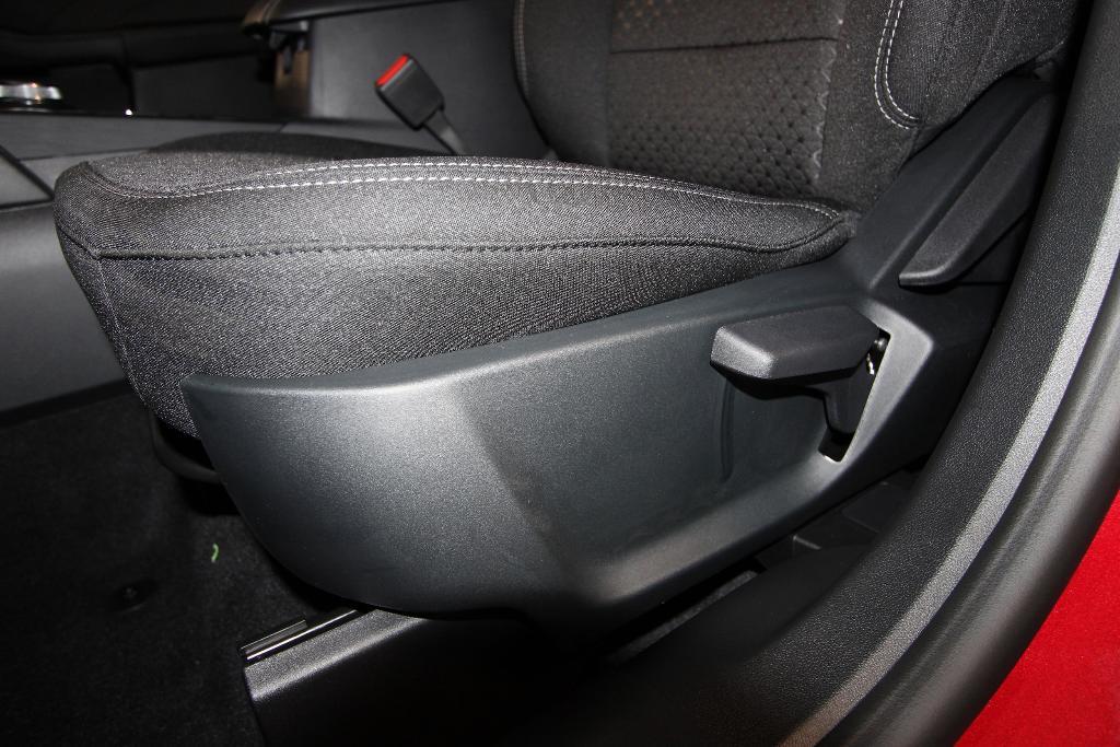 new 2025 Ford Escape car, priced at $31,444