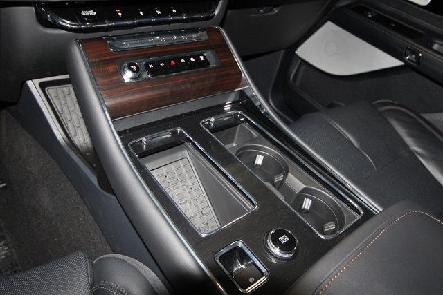 new 2025 Lincoln Aviator car, priced at $71,188