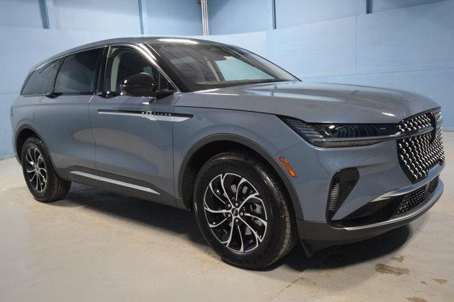 new 2025 Lincoln Nautilus car, priced at $52,135