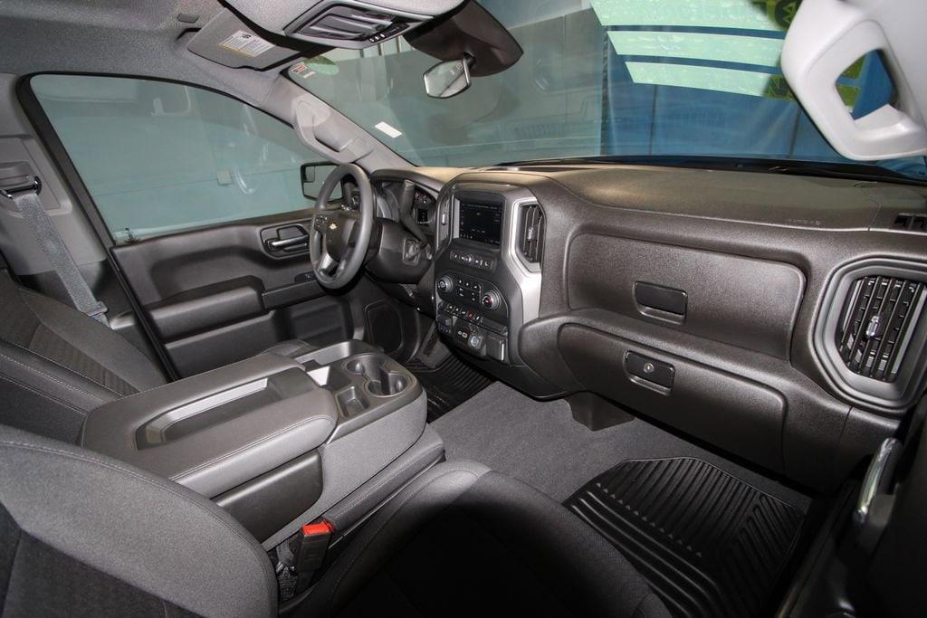 used 2024 Chevrolet Silverado 1500 car, priced at $44,991