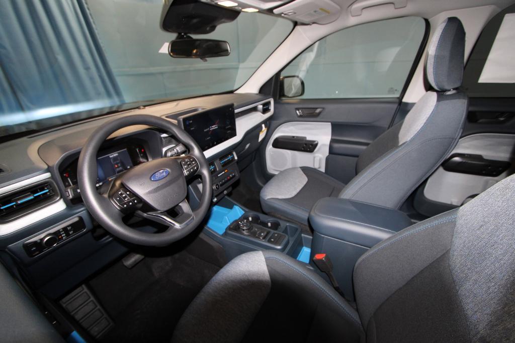 new 2025 Ford Maverick car, priced at $31,017