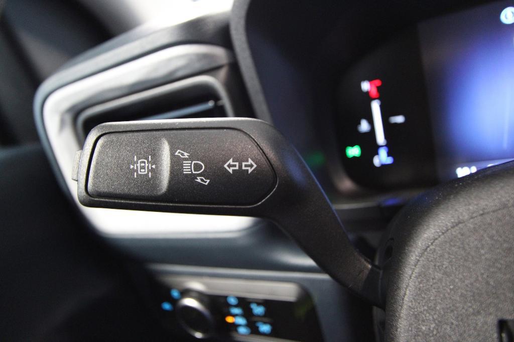 new 2025 Ford Maverick car, priced at $31,017