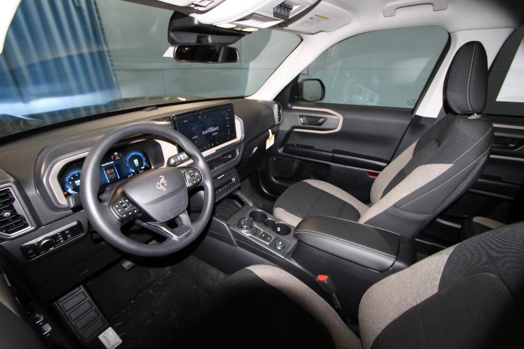 new 2025 Ford Bronco Sport car, priced at $31,804
