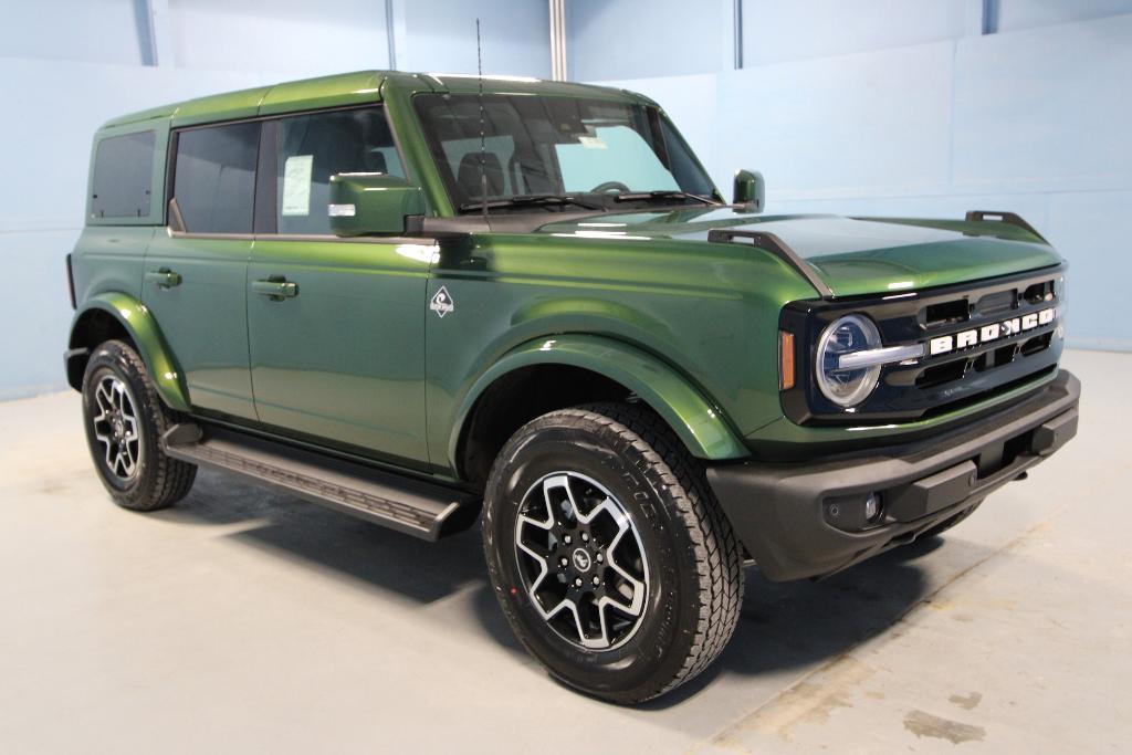 new 2025 Ford Bronco car, priced at $53,808