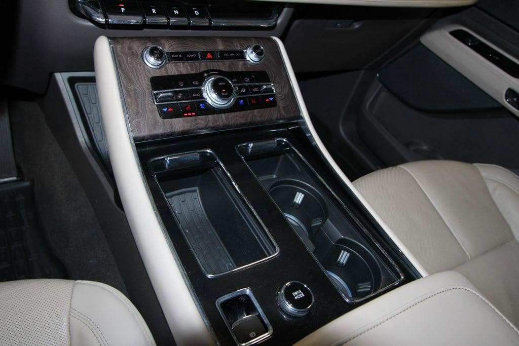 used 2022 Lincoln Aviator car, priced at $50,991