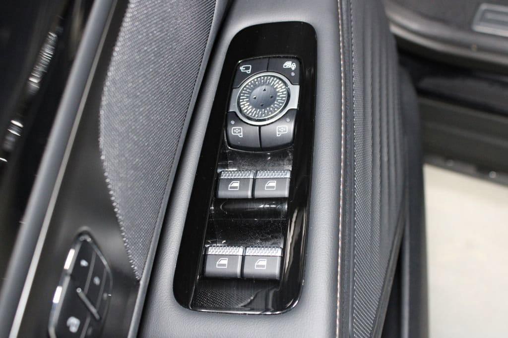 used 2024 Lincoln Nautilus car, priced at $54,995