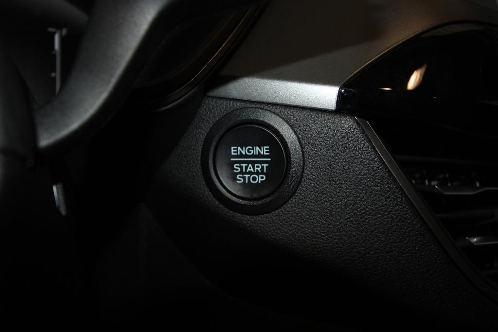 new 2025 Ford Escape car, priced at $28,824