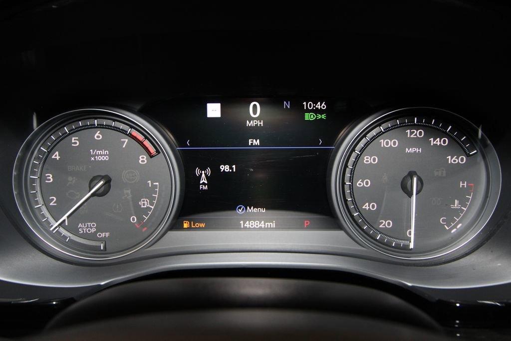 used 2024 Cadillac XT6 car, priced at $47,991