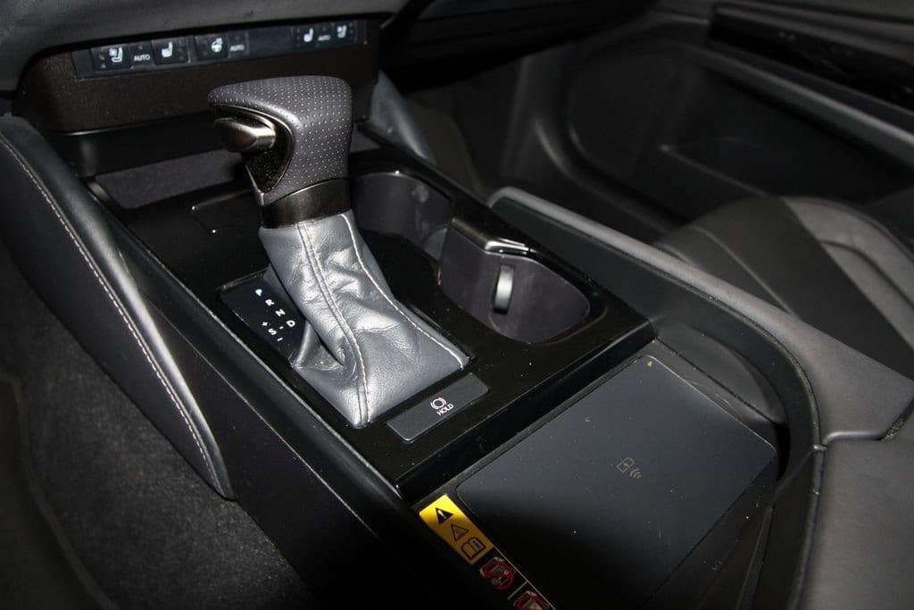 used 2023 Lexus ES 350 car, priced at $45,991