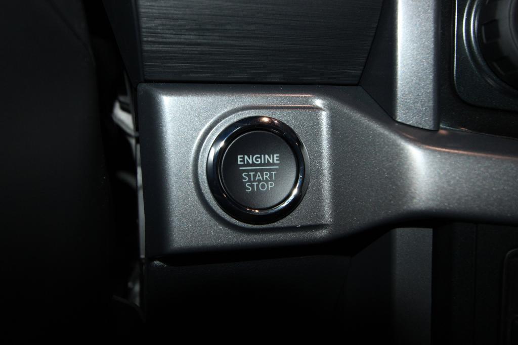 new 2025 Ford F-150 car, priced at $62,256