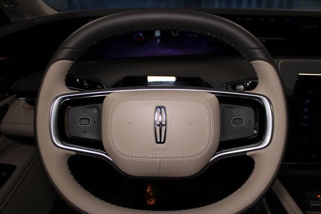 new 2025 Lincoln Nautilus car, priced at $63,455