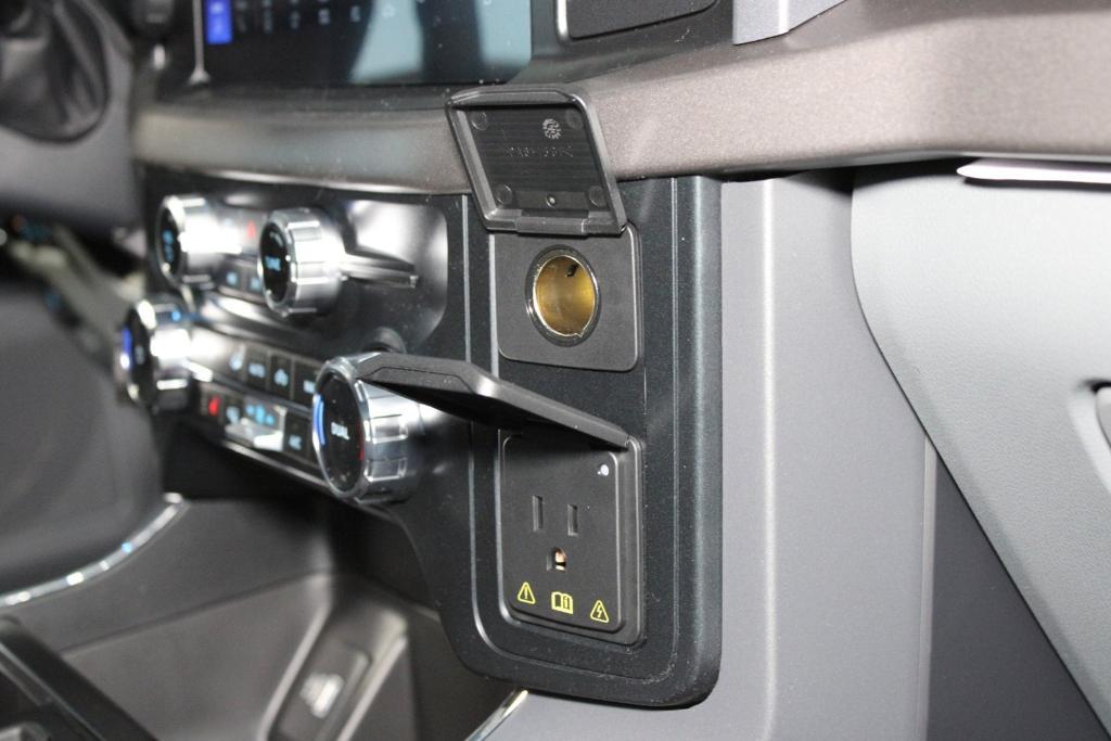 new 2025 Ford F-150 car, priced at $55,239