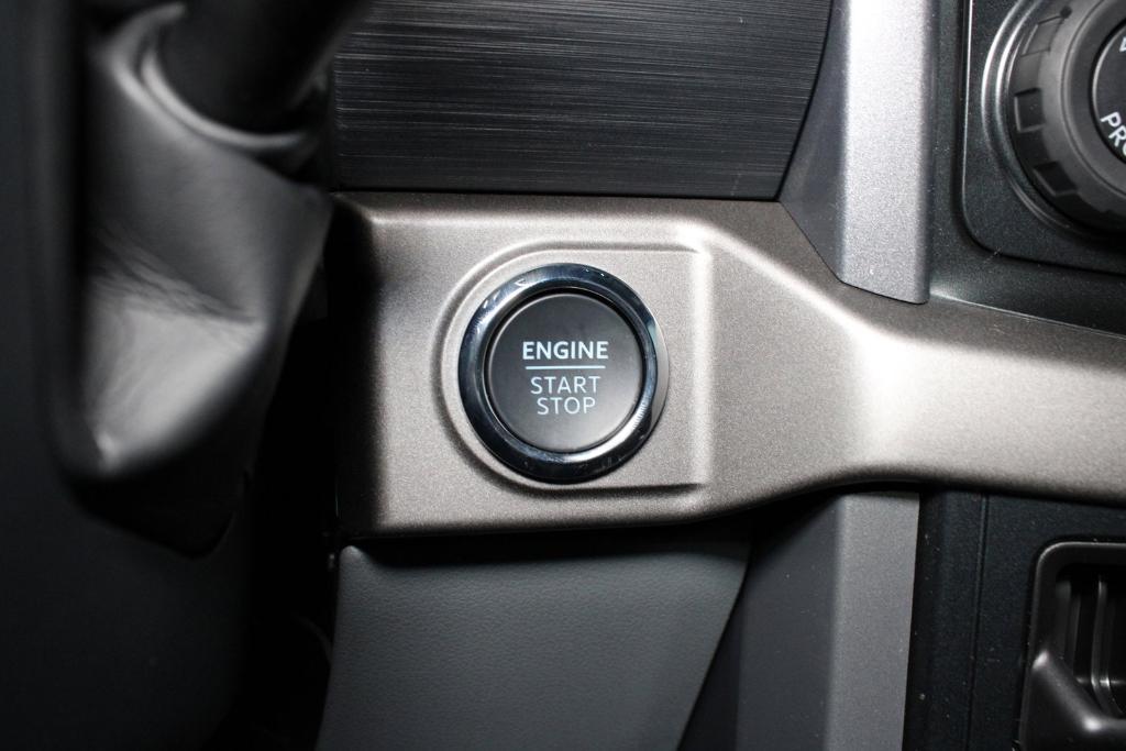 new 2025 Ford F-150 car, priced at $55,239