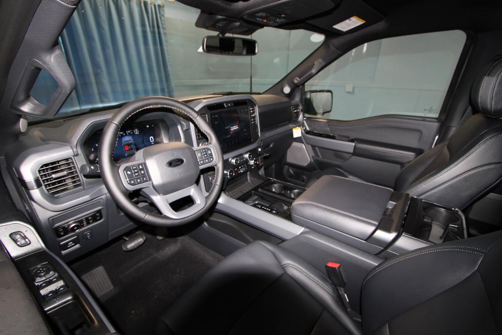 new 2025 Ford F-150 car, priced at $62,256