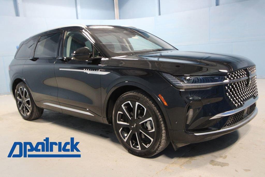 used 2024 Lincoln Nautilus car, priced at $56,991