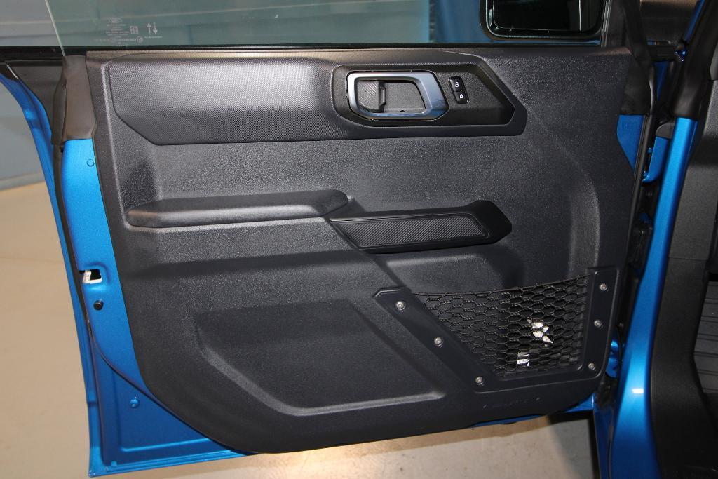 new 2025 Ford Bronco car, priced at $40,008