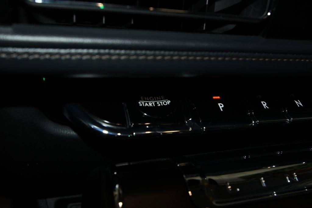 used 2025 Lincoln Aviator car, priced at $74,991