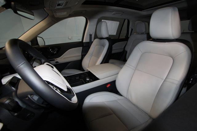 new 2025 Lincoln Aviator car, priced at $73,899