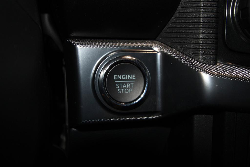 new 2025 Ford F-150 car, priced at $70,764