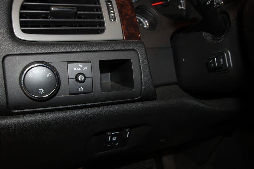 used 2014 GMC Yukon XL car, priced at $16,991