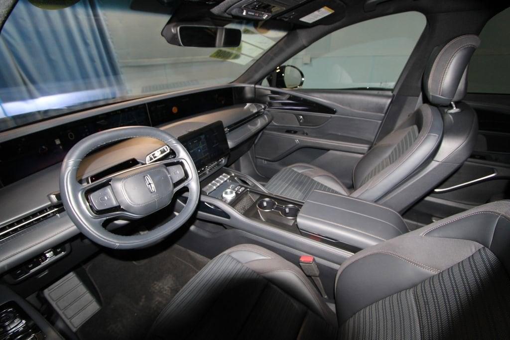 used 2024 Lincoln Nautilus car, priced at $52,991