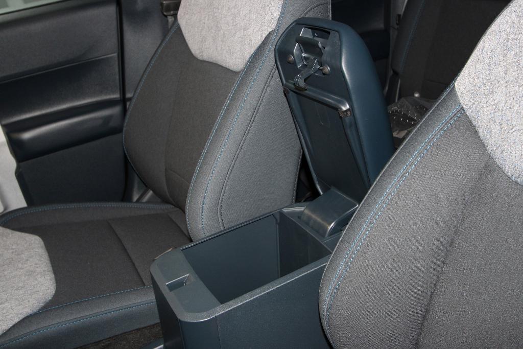 new 2025 Ford Maverick car, priced at $30,319