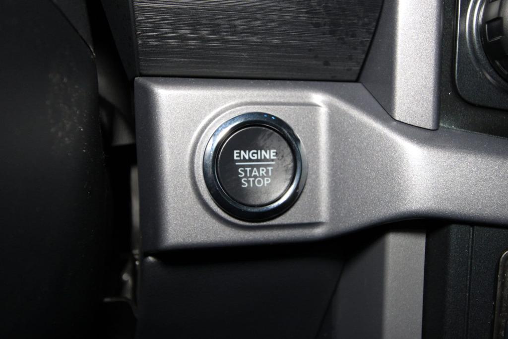 new 2025 Ford F-150 car, priced at $61,875
