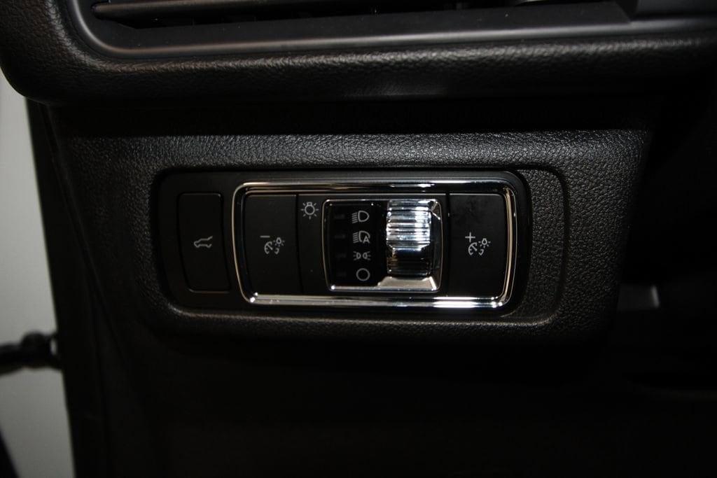 used 2024 Lincoln Corsair car, priced at $45,900