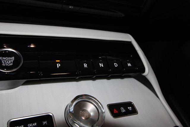 new 2025 Lincoln Navigator L car, priced at $105,930