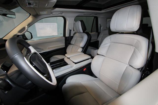 new 2025 Lincoln Navigator L car, priced at $105,930