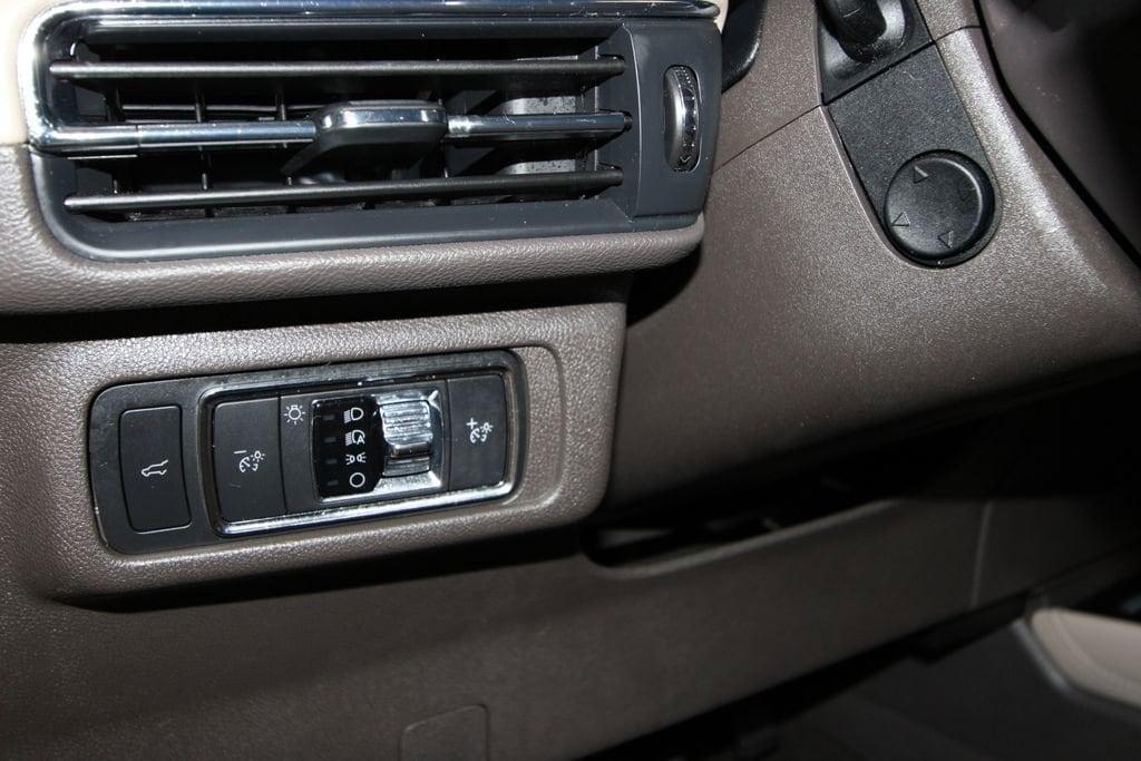 used 2022 Lincoln Corsair car, priced at $28,991