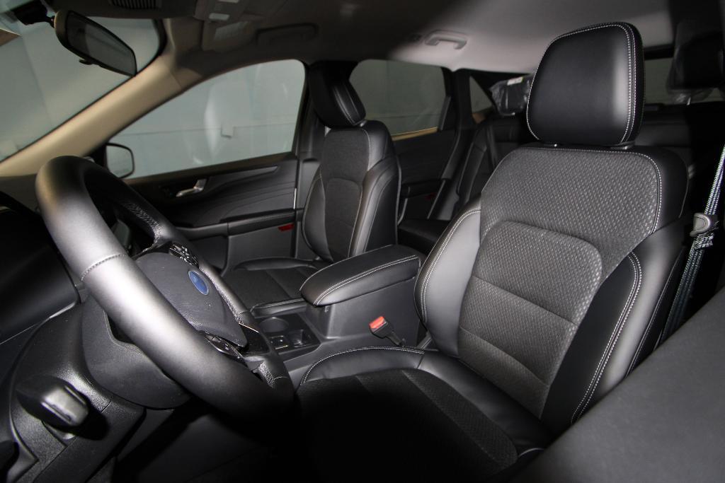 new 2025 Ford Escape car, priced at $37,290