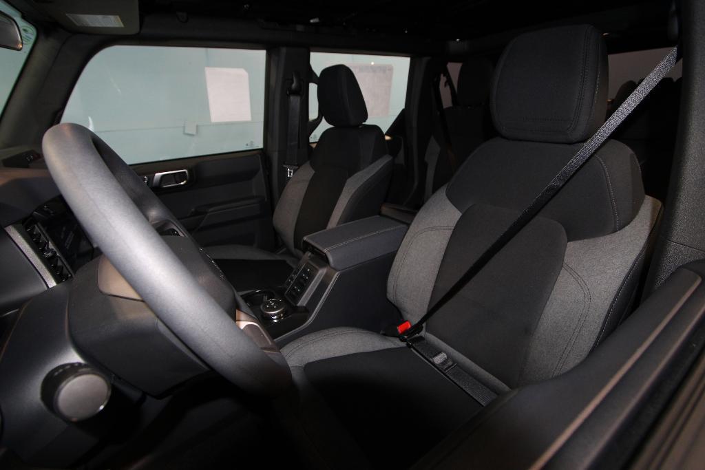 new 2025 Ford Bronco car, priced at $39,646