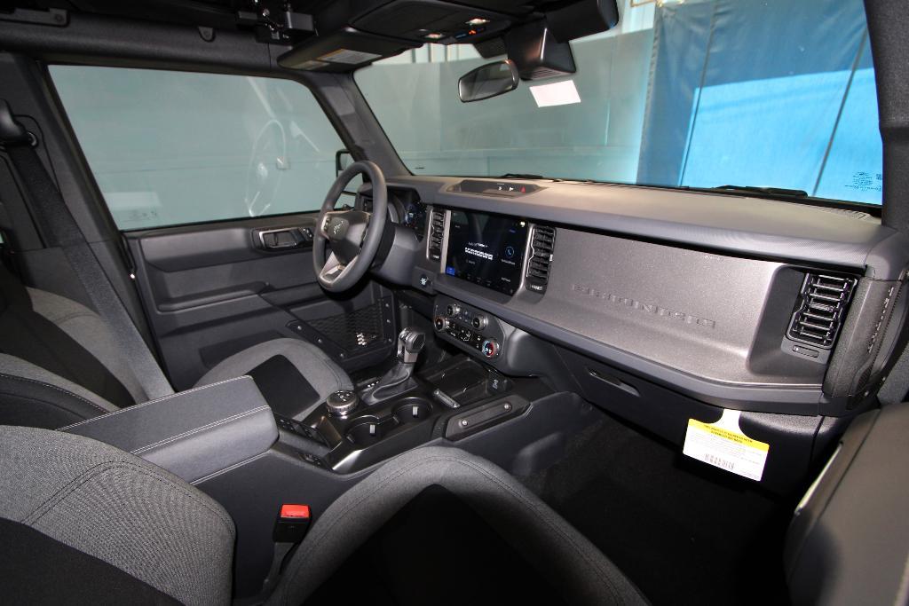 new 2025 Ford Bronco car, priced at $39,646