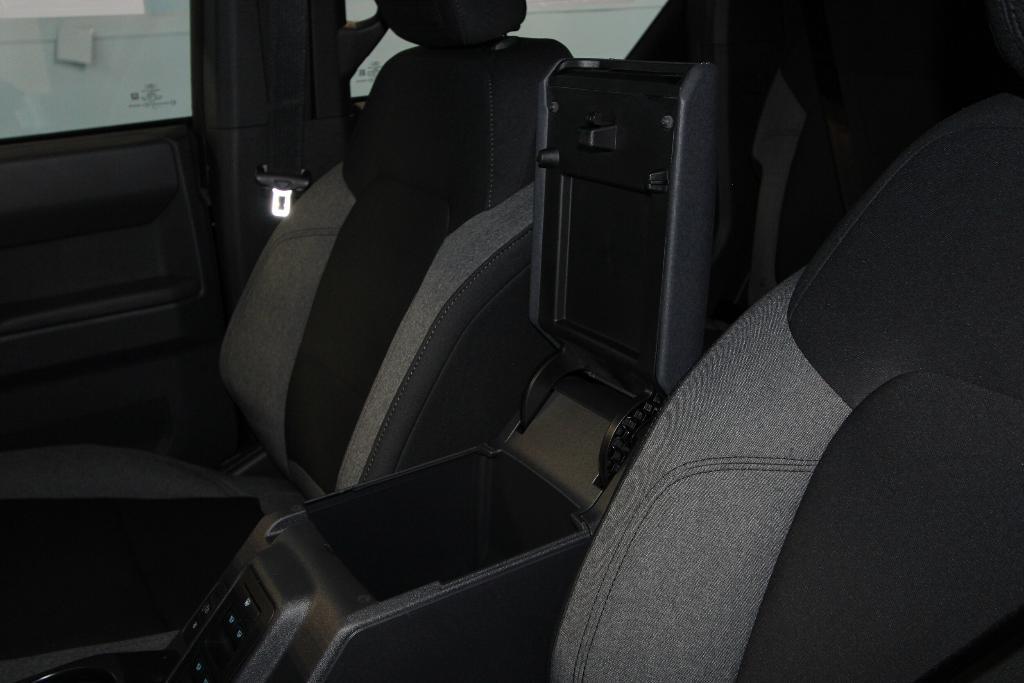 new 2025 Ford Bronco car, priced at $39,646